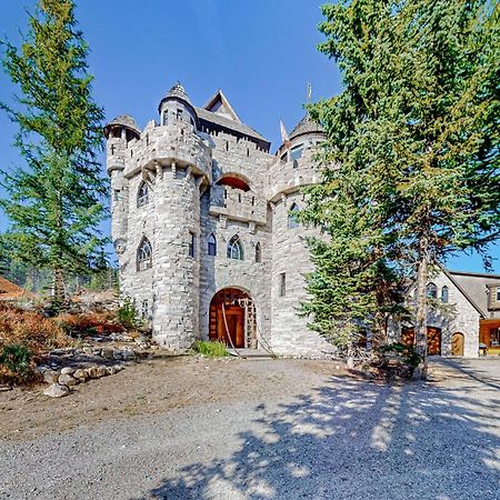 Schweitzer Castle Villa Sandpoint Buitenkant foto