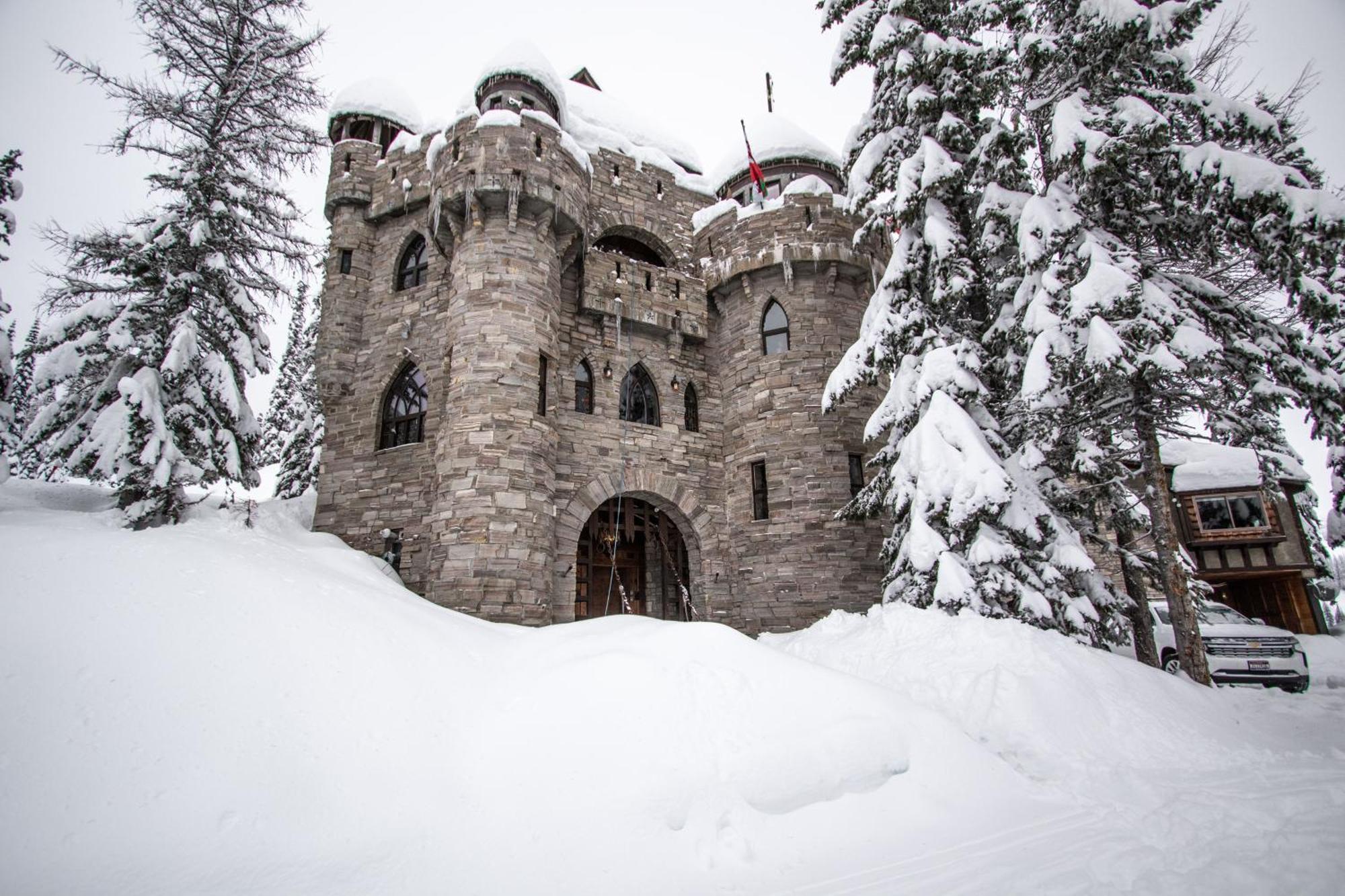 Schweitzer Castle Villa Sandpoint Buitenkant foto